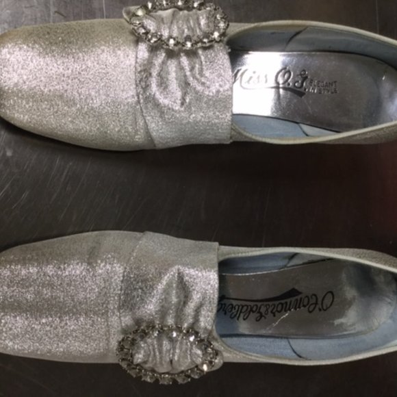 Vintage silver shoes - Picture 2 of 5
